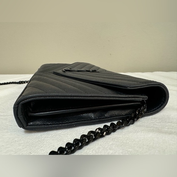 🩷SOLD🩷 GRAINED CASSANDRE CHAIN BAG - Picture 3 of 15